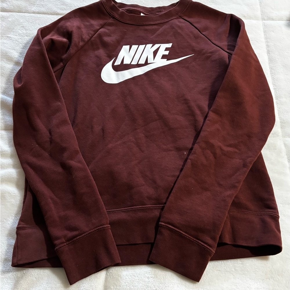 brown nike crewneck